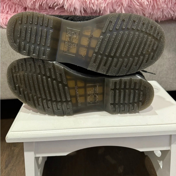 DR MARTENS BLACK 1460 PASCAL
SHEARLING FAUX FUR COMBAT MOTO LACE UP SIZE 8 BOOTS - Picture 9 of 14